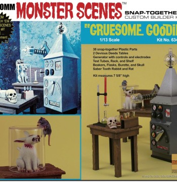 DENCOMM - Monster Scenes S1 - 1:13 Scale Model Kit - Gruesome Goodies: 55th Anniversary Limited Edition