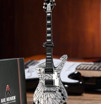 Axe Heaven Paul Stanley Kiss Cracked Mirror Iceman Mini Guitar Replica Collectible 2M-K01-5007