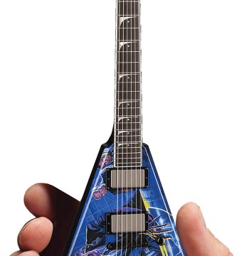 Axe Heaven Dave Mustaine Megadeth Signature V Rust In Peace Mini Guitar Replica Collectible 2M-M01-5006