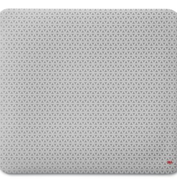 3M Precise Mouse Pad Enhances the Precision of Optical Mice at Fast Speeds, Easy to Clean, Stays in Place, 9 in x 8 in (MP114-BSD1)